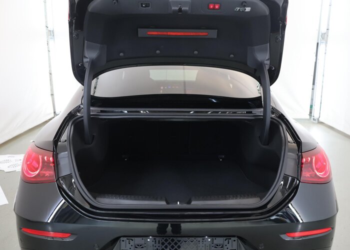 Mercedes-Benz CLA-Klasse 180 Business Solution AMG