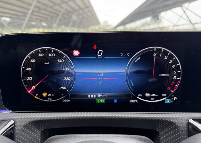 Mercedes-Benz A-Klasse 250 e Business Solution AMG
