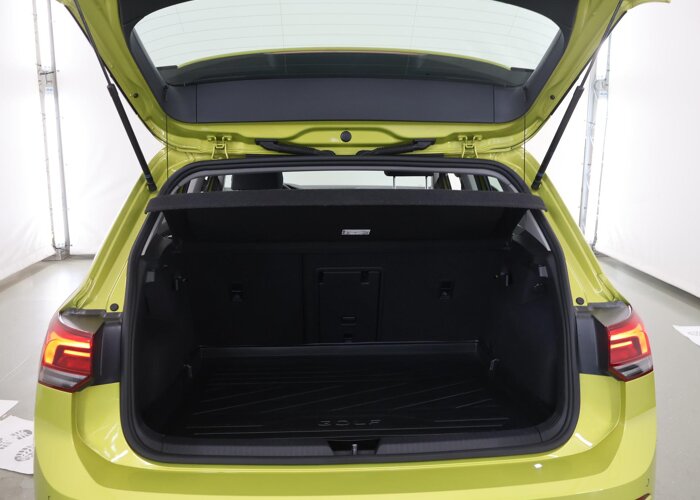 Volkswagen Golf 1.0 eTSI Life