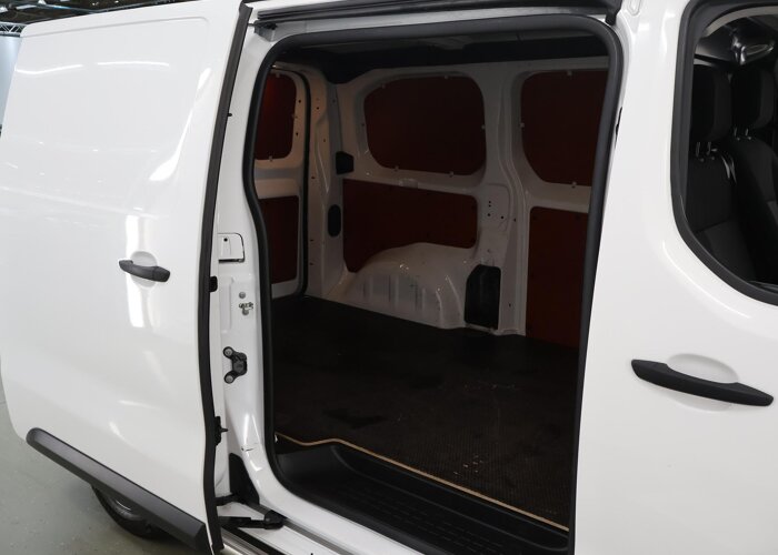 Citroën Jumpy 2.0 BlueHDI | 145 PK M CLUB |