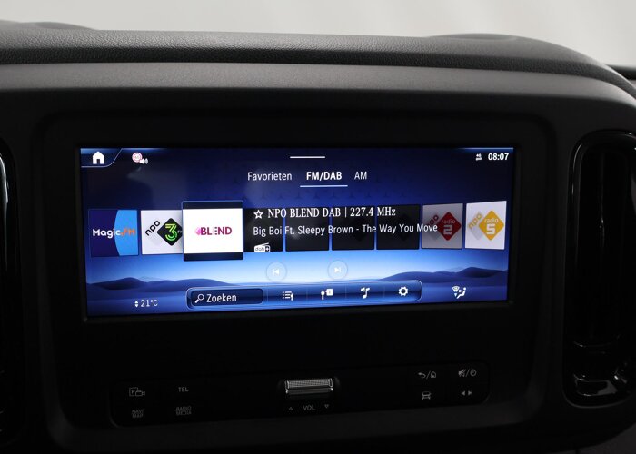 Mercedes-Benz EVITO TOURER 129 L2 PRO 90kWh