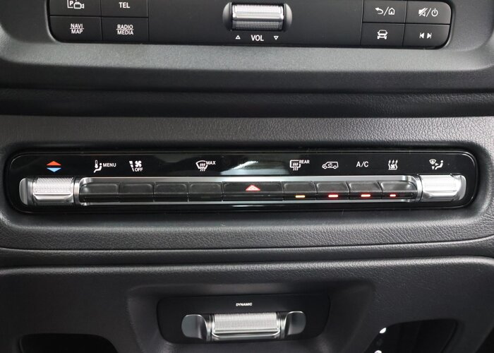Mercedes-Benz EVITO TOURER 129 L2 PRO 90kWh