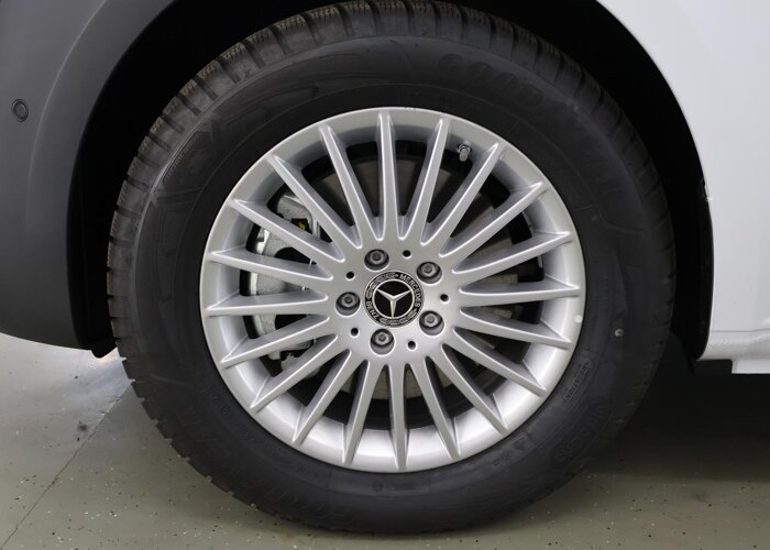 Mercedes-Benz EVITO TOURER 129 L2 PRO 90kWh