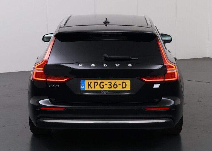 Volvo V60 2.0 T6 Plug-in hybrid AWD Plus Bright