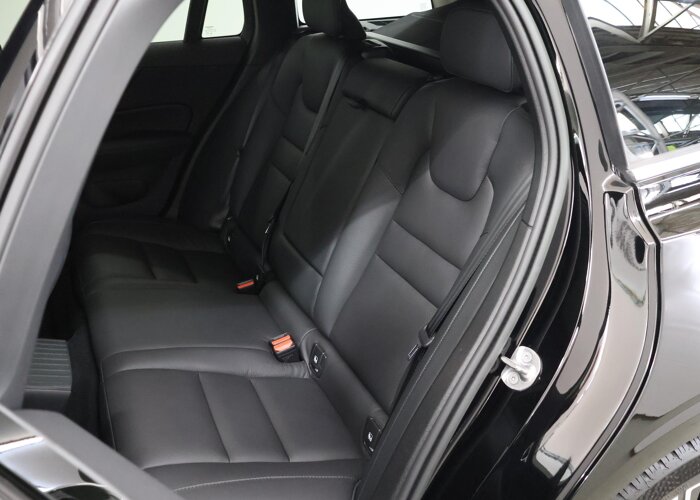 Volvo V60 2.0 T6 Plug-in hybrid AWD Plus Bright