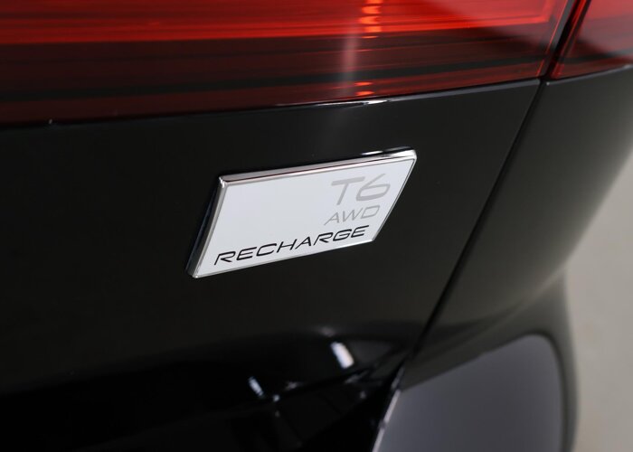 Volvo V60 2.0 T6 Plug-in hybrid AWD Plus Bright
