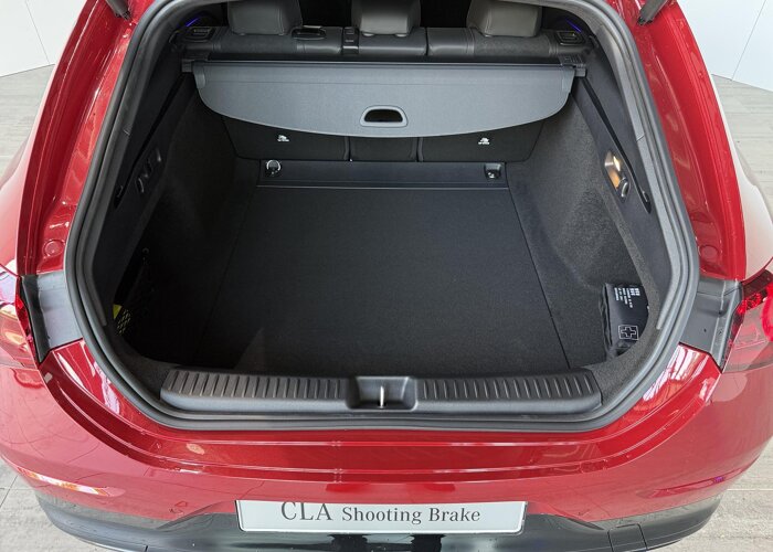 Mercedes-Benz CLA-Klasse Shooting Brake 180 Business Solution AMG