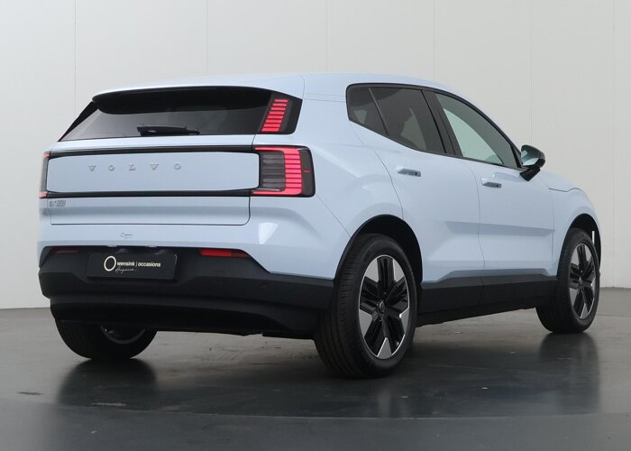 Volvo EX30 Single Motor Extended Range Plus 69 kWh
