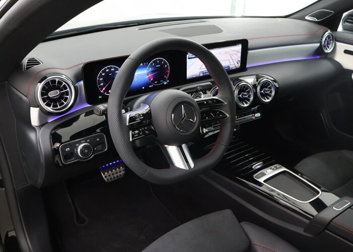 Mercedes-Benz CLA-Klasse 180 Business Solution AMG