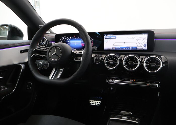 Mercedes-Benz CLA-Klasse 180 Business Solution AMG
