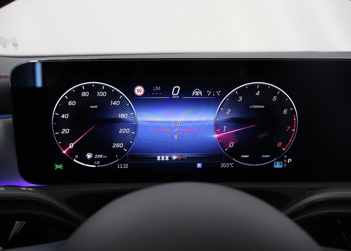 Mercedes-Benz CLA-Klasse 180 Business Solution AMG