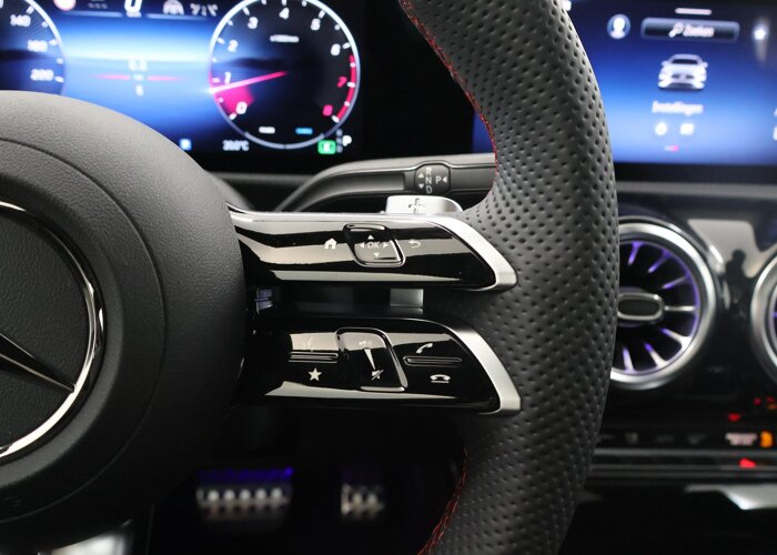 Mercedes-Benz CLA-Klasse 180 Business Solution AMG