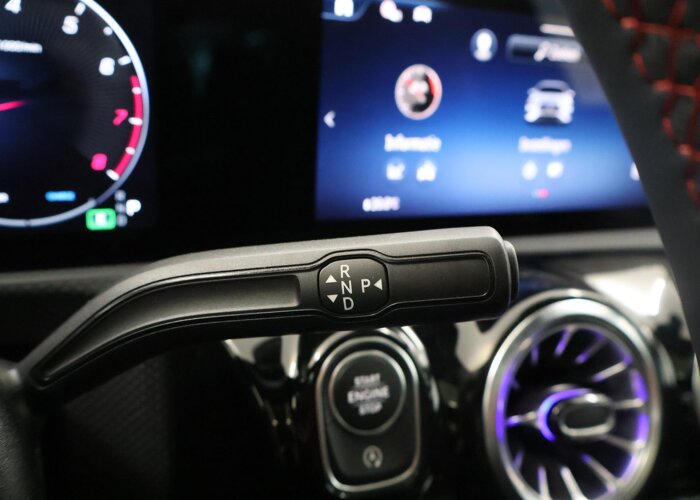 Mercedes-Benz CLA-Klasse 180 Business Solution AMG