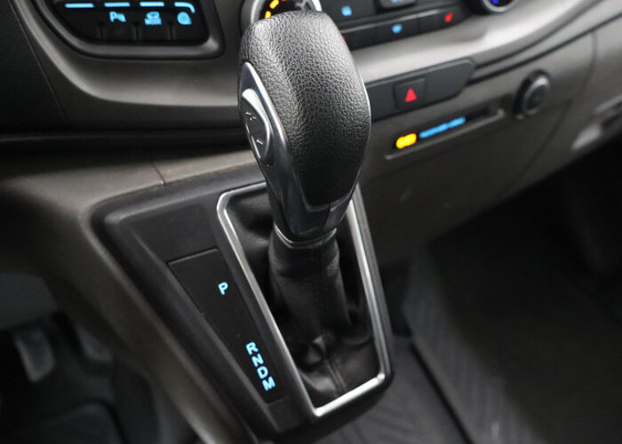 Ford Transit Custom 320 2.0 TDCI | Aut. | L2 H1 | DUBBELE CABINE