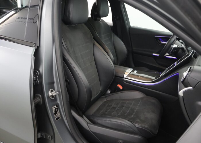 Mercedes-Benz C-Klasse 200 Launch Edition AMG Line