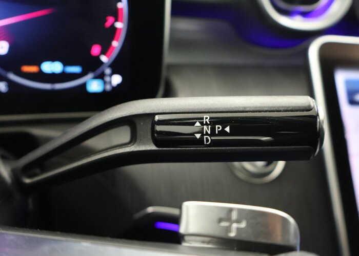 Mercedes-Benz C-Klasse 200 Launch Edition AMG Line