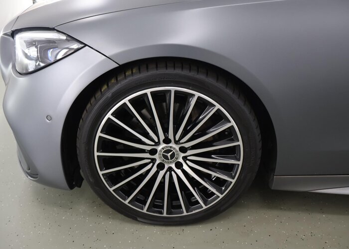 Mercedes-Benz C-Klasse 200 Launch Edition AMG Line