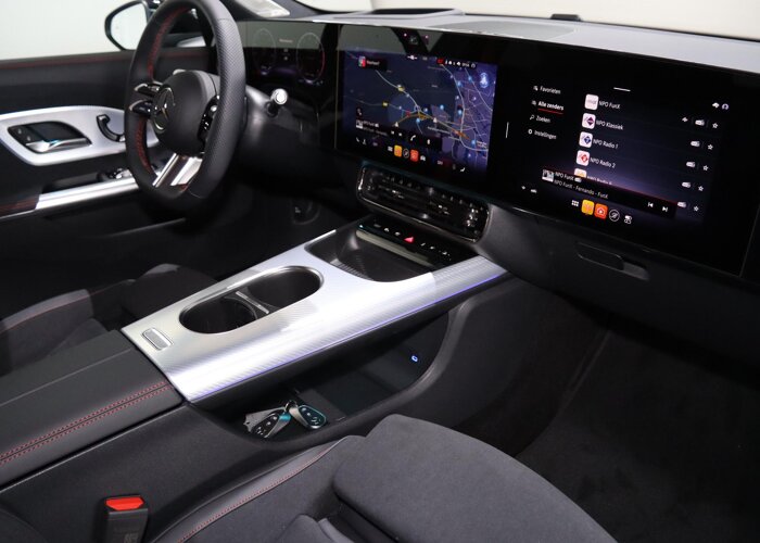 Mercedes-Benz CLA-Klasse 200 Business Solution AMG