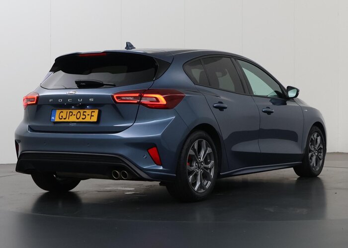 Ford Focus 1.0 EcoBoost Hybrid ST Line X