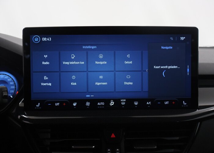 Ford Focus 1.0 EcoBoost Hybrid ST Line X