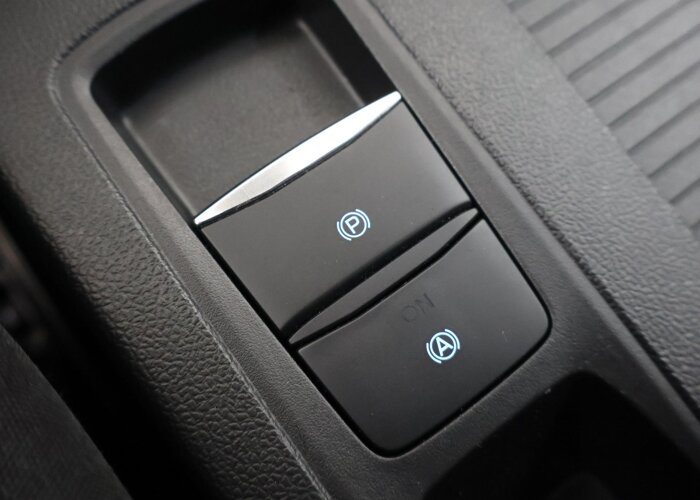 Ford Focus 1.0 EcoBoost Hybrid ST Line X