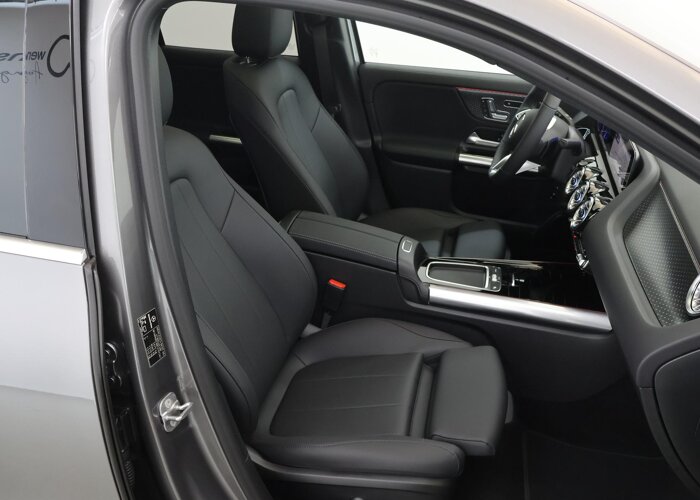 Mercedes-Benz EQA 250+ Business Solution Luxury 71 kWh