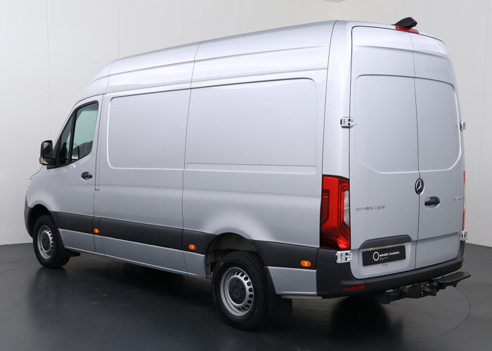 Mercedes-Benz Sprinter 317 CDI | Aut. | L2 H2 | 3500 KG. AHW |