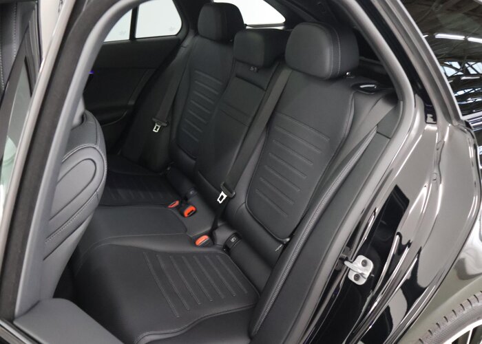 Mercedes-Benz C-Klasse 300e Business Solution AMG