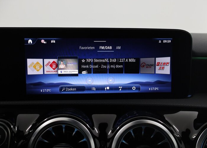 Mercedes-Benz A-Klasse 180 Star Edition AMG Line