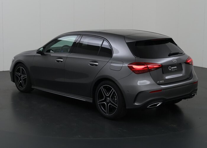 Mercedes-Benz A-Klasse 180 Star Edition AMG Line