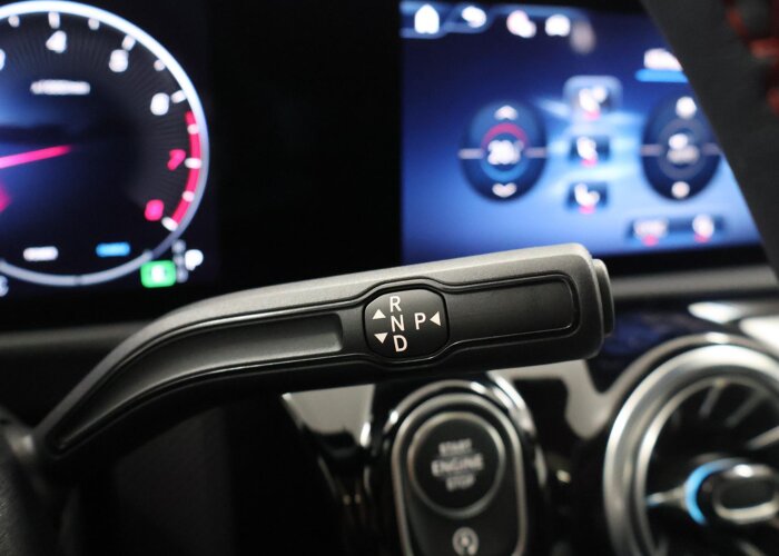 Mercedes-Benz A-Klasse 180 Star Edition AMG Line