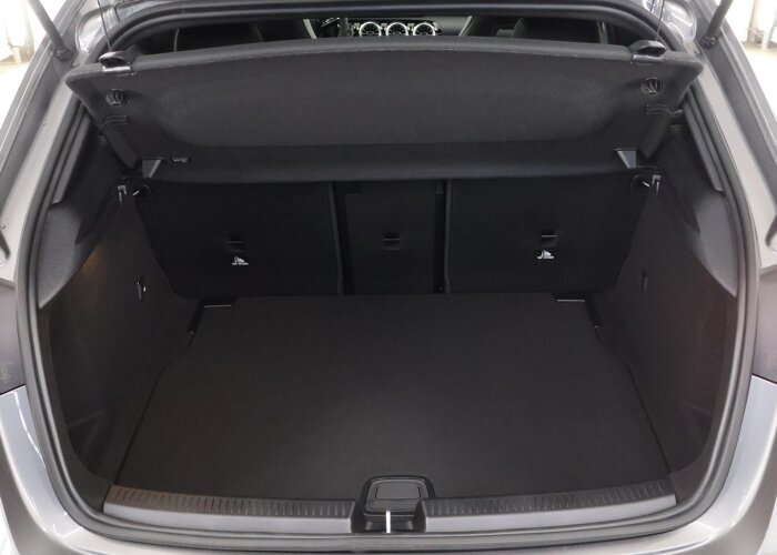 Mercedes-Benz A-Klasse 180 Star Edition AMG Line