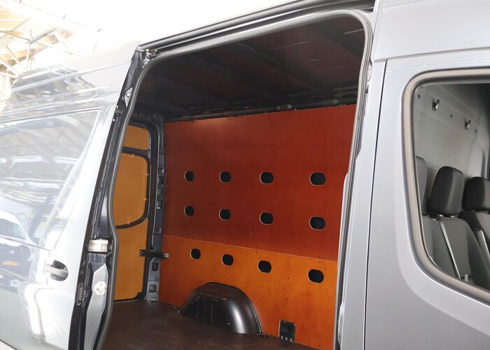 Mercedes-Benz eSprinter 314 | 81 KWH | L2 H2 | PRO