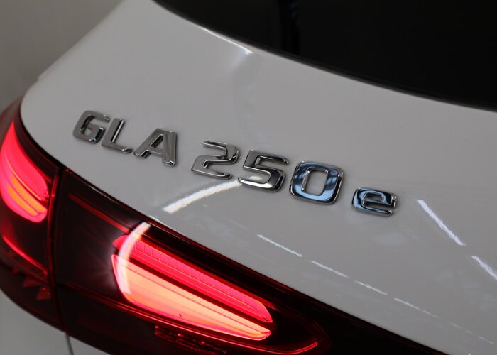 Mercedes-Benz GLA 250 e Star Edition Luxury Line