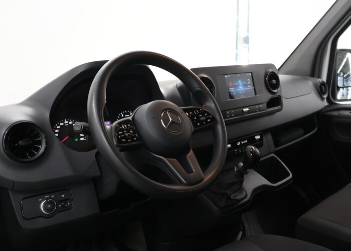 Mercedes-Benz Sprinter 311 CDI | FWD | L2 H2 | Pro |
