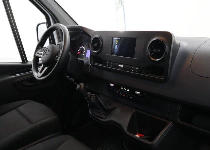 Mercedes-Benz Sprinter 311 CDI | FWD | L2 H2 | Pro |