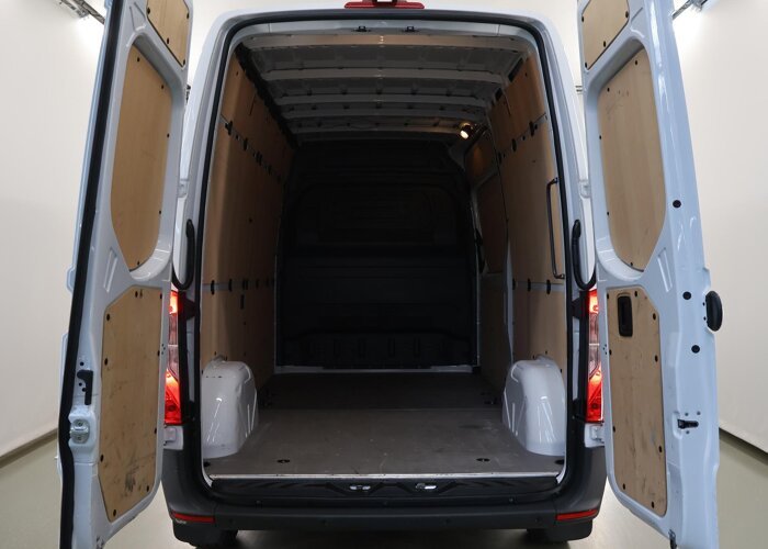 Mercedes-Benz Sprinter 311 CDI | FWD | L2 H2 | Pro |