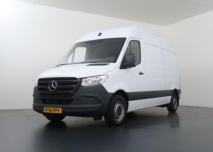 Mercedes-Benz Sprinter 311 CDI | FWD | L2 H2 | Pro |
