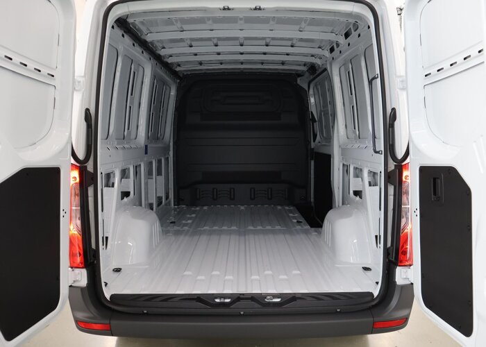 Mercedes-Benz Sprinter 315 CDI | L2 H1 | RWD | PRO