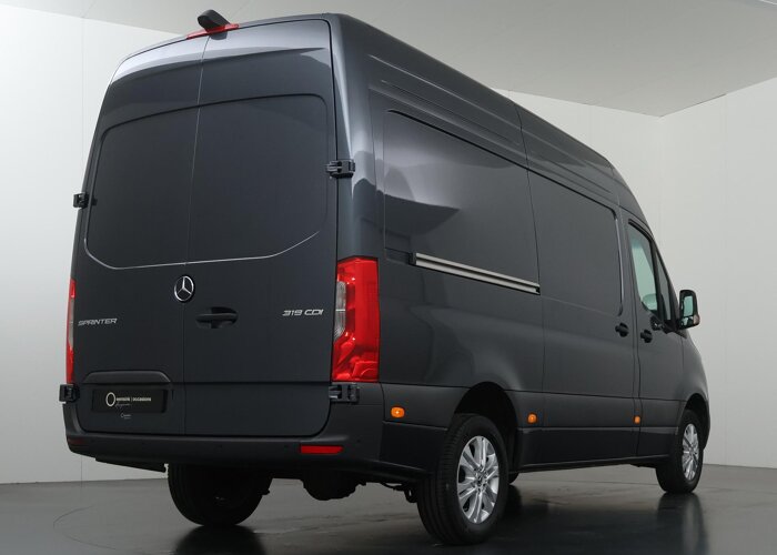 Mercedes-Benz Sprinter 319 CDI 190 PK | L2 H2 | AUTOMAAT | PRO |