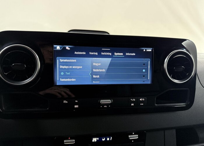 Mercedes-Benz Sprinter 319 CDI 190 PK | L2 H2 | AUTOMAAT | PRO |