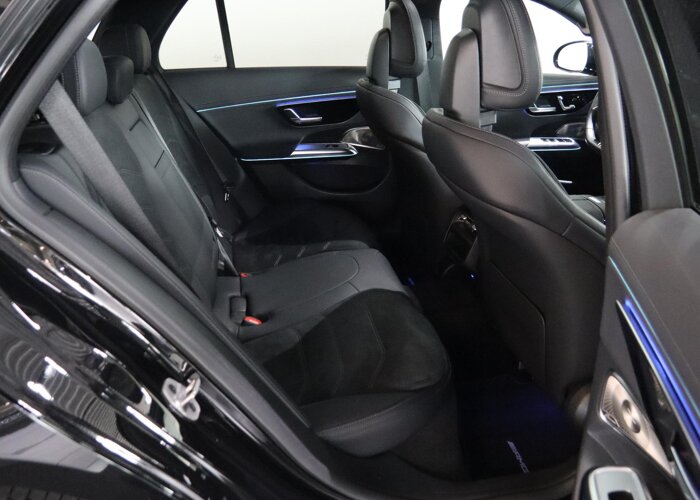 Mercedes-Benz E-Klasse Estate 300 e Business Solution AMG