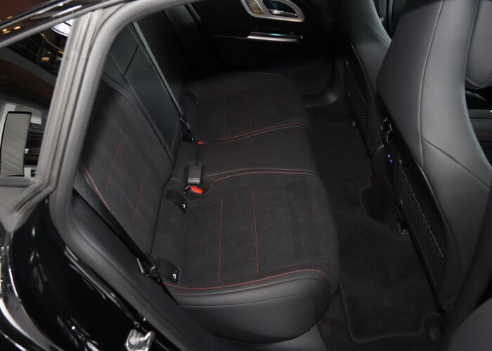 Mercedes-Benz CLA-Klasse 200 Business Solution AMG 58 kWh