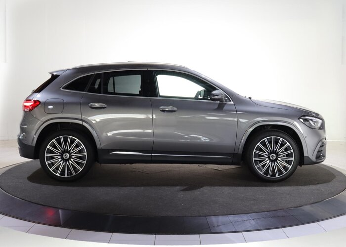 Mercedes-Benz GLA 250e Business Solution AMG