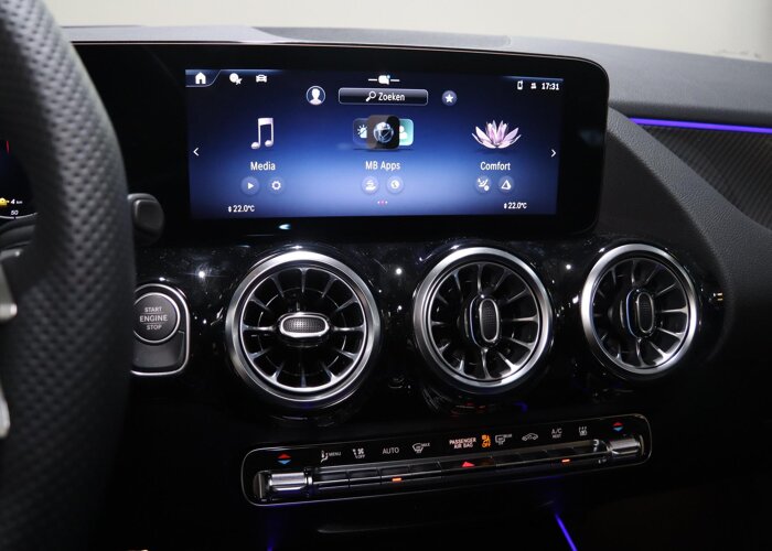 Mercedes-Benz GLA 250e Business Solution AMG
