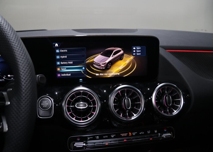 Mercedes-Benz GLA 250e Business Solution AMG