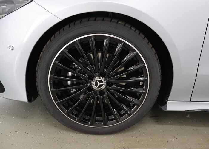 Mercedes-Benz CLA-Klasse 180 Business Solution AMG