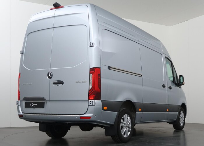 Mercedes-Benz Sprinter 319 CDI | Aut. | L2 H2 | Select |