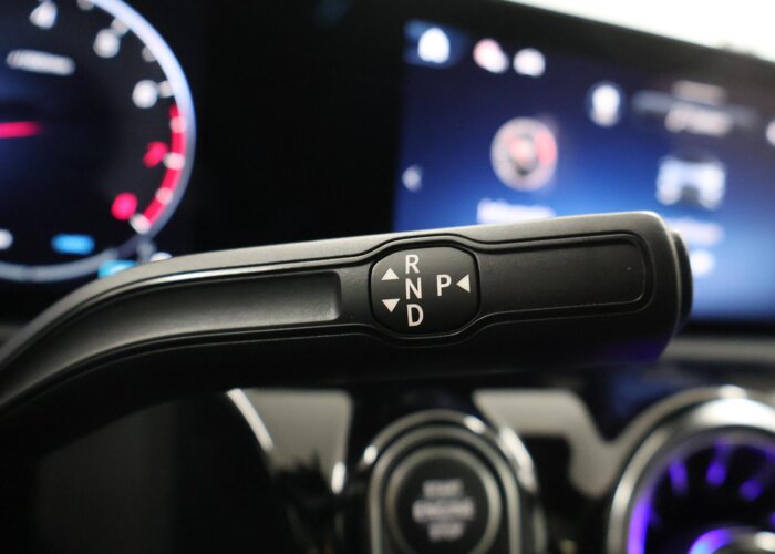 Mercedes-Benz A-Klasse 180 Business Solution AMG