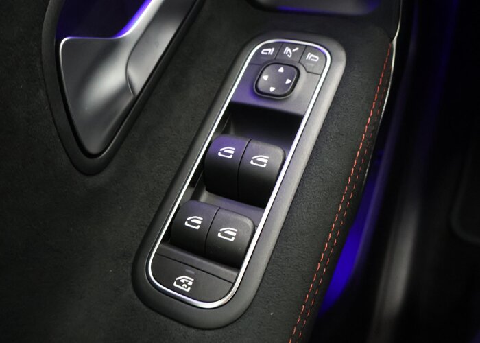 Mercedes-Benz A-Klasse 180 Business Solution AMG